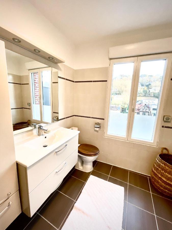 Etretat: Agreable Maison De Ville Eksteriør billede